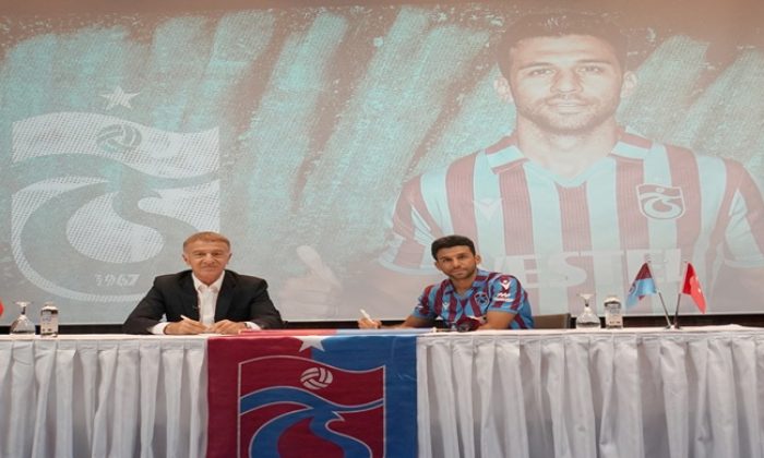 Yeni transferimiz İsmail Köybaşı için imza töreni düzenlendi