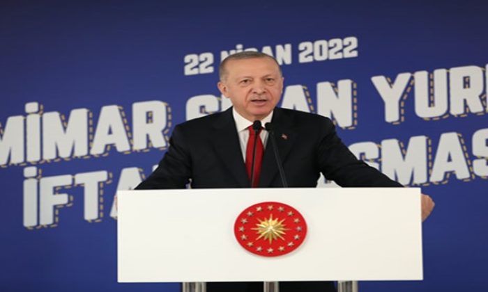 Cumhurbaşkanı Erdoğan, öğrencilerle iftar yemeğinde bir araya geldi