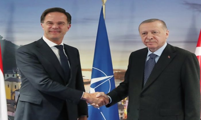 Cumhurbaşkanı Erdoğan, Hollanda Başbakanı Rutte ile bir araya geldi