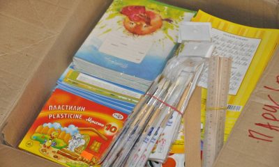 Канцелярские наборы и рюкзаки: «Единая Россия» помогала собрать в школу детей из регионов страны и городов Донбасса