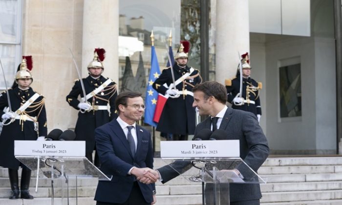 Déclaration conjointe du Président de la République Emmanuel Macron et du Premier ministre suédois Ulf Kristersson.