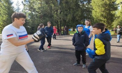 “Birleşik Rusya Kadın Hareketi” aktivistleri Kostroma bölgesindeki bir sağlık kampındaki Belgorod çocuklarını ziyaret etti