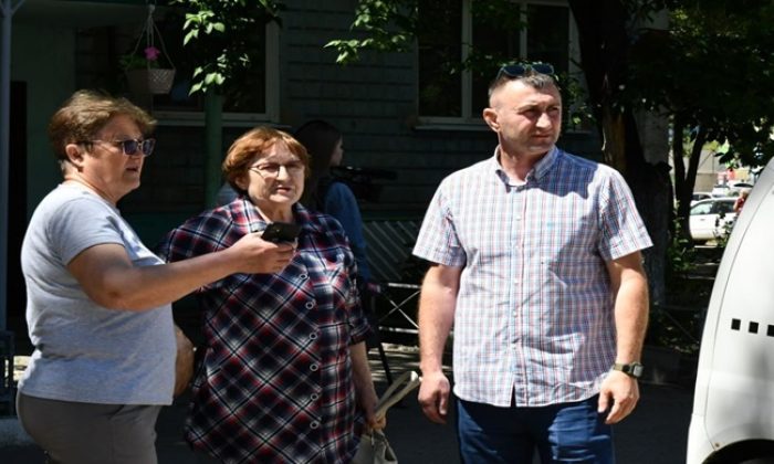 Blagoveshchensk’te Birleşik Rusya bahçenin onarılmasında yardım sağladı